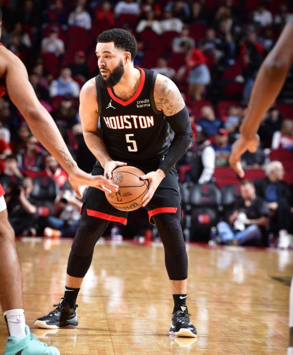 源于团队执 源于团队执