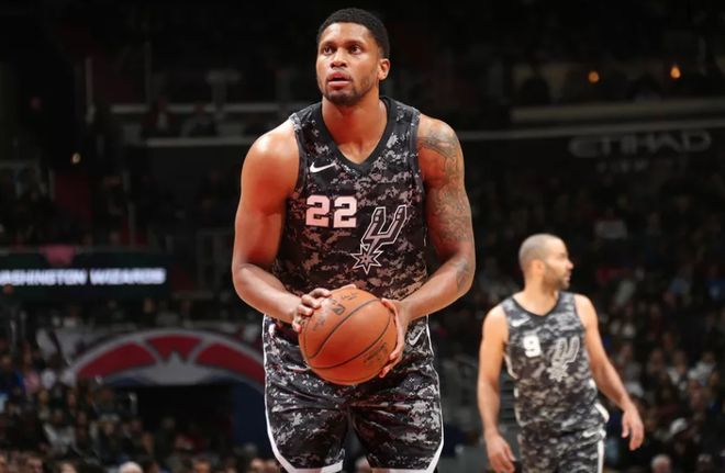 瞧不上国足？意大利华裔新星拒绝归化，无视中超高薪，只想在欧洲踢球