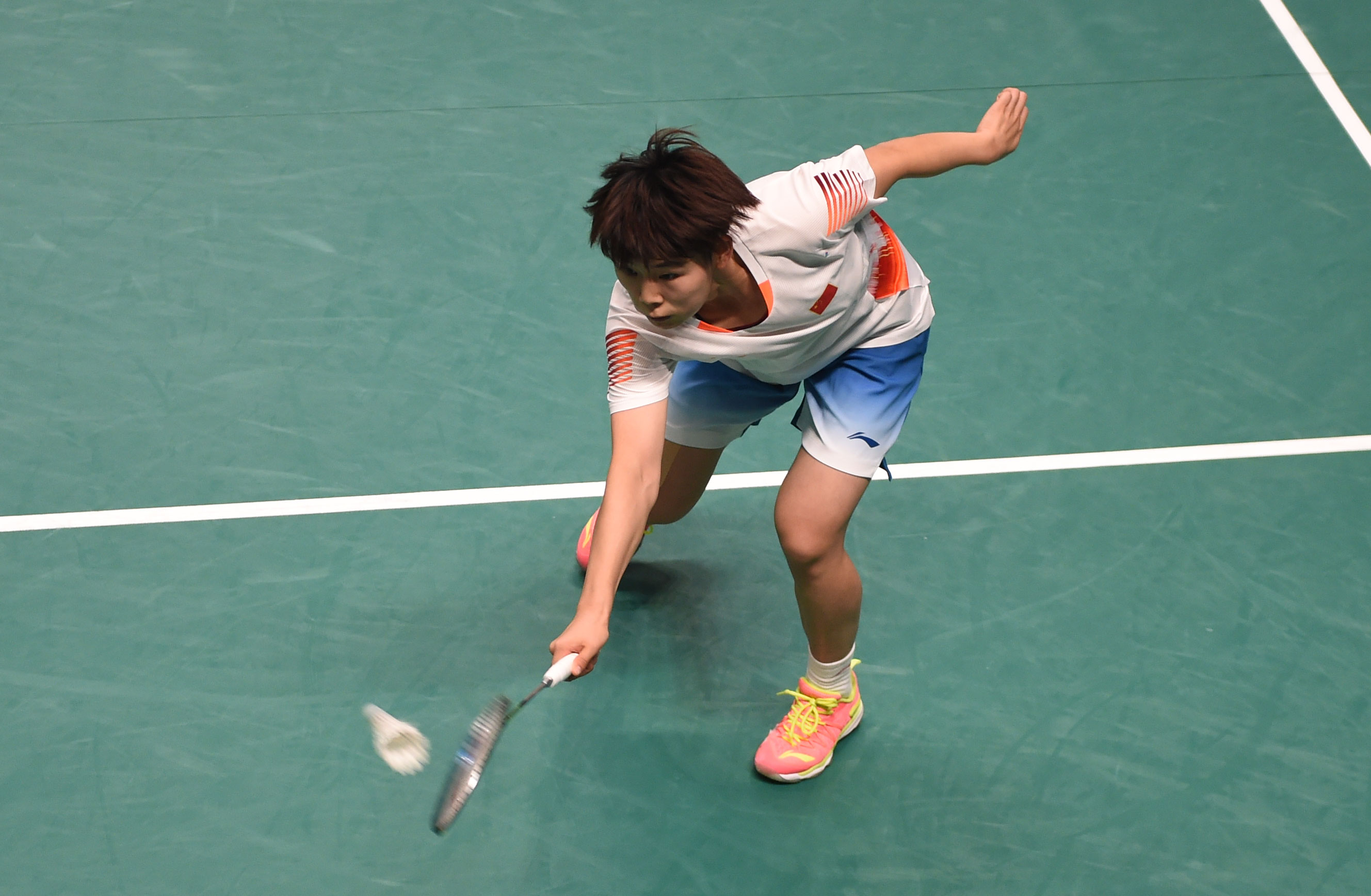 由于右侧二 由于右侧二